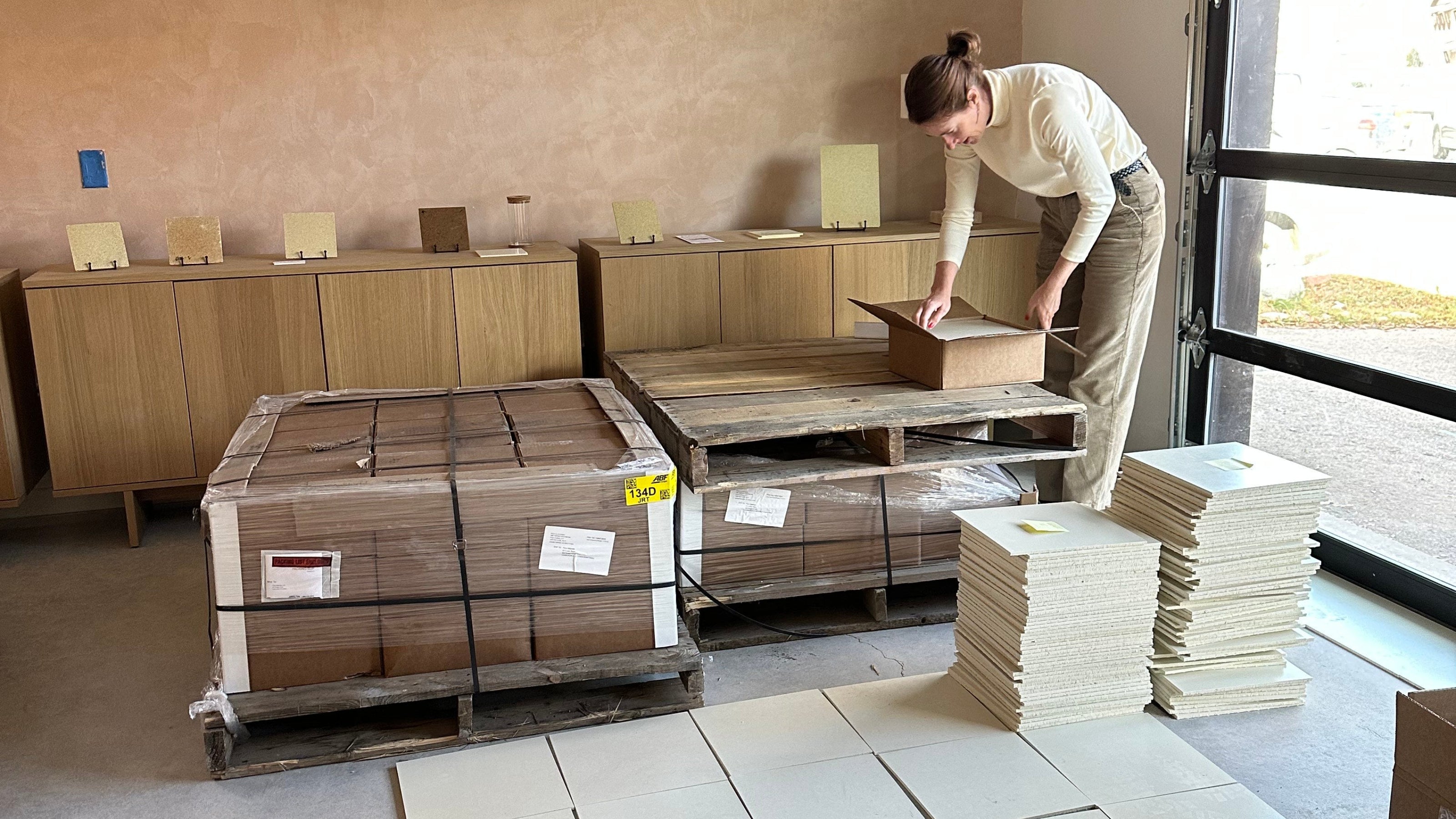 Sustainable Manufacturing in Action: How Local Production Is Shaping Flora’s Future